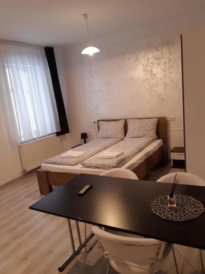 Modern Apartament Central Old Town Braşov Exterior foto